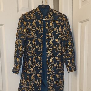 Elegant Floral Embroidered Coat